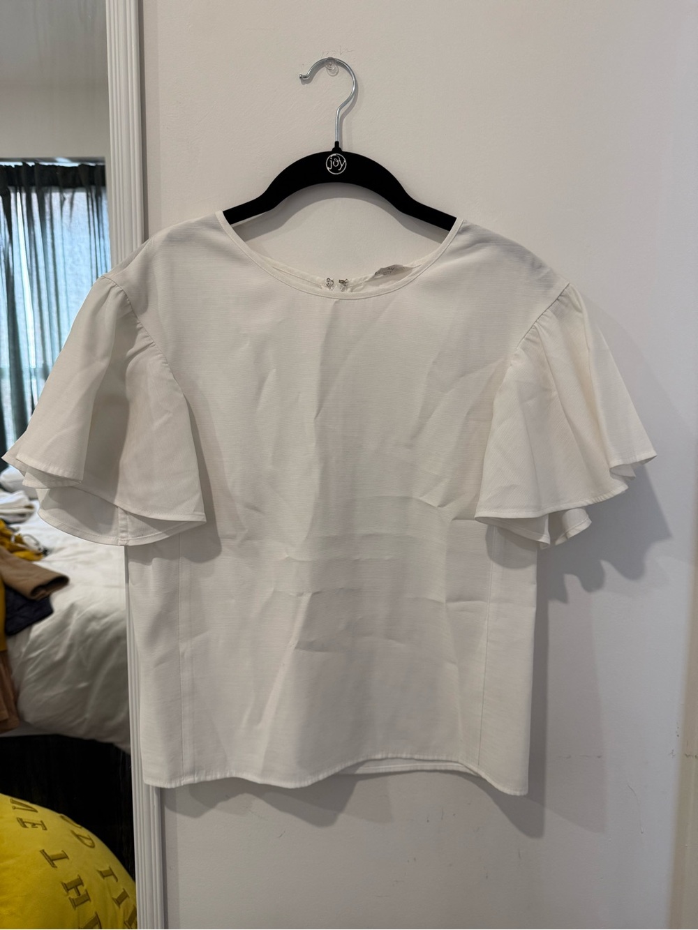 Club Monaco White Ruffle Sleeve Blouse
